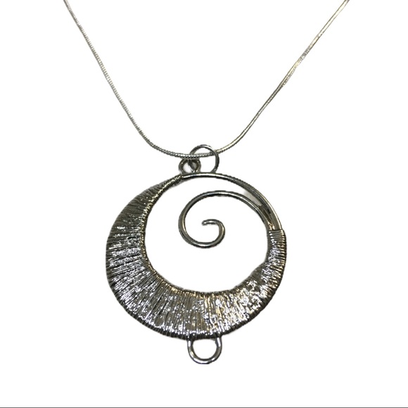 Necklace Sterling Silver 925. Silver Swirl - Picture 8 of 8